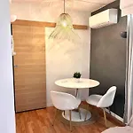 Port De - 40m2 - 4 Personnes - Place De Parking * Hyeres