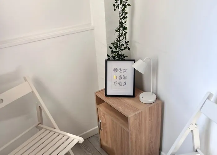 Port De - 40m2 - 4 Personnes - Place De Parking * Hyères