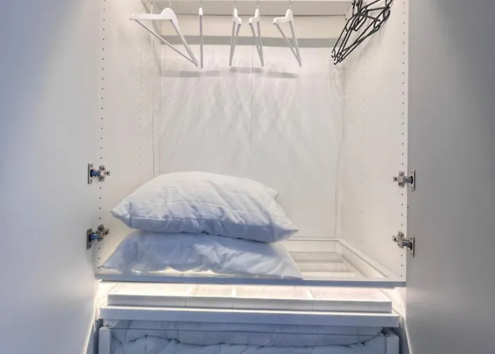 Port De - 40m2 - 4 Personnes - Place De Parking *